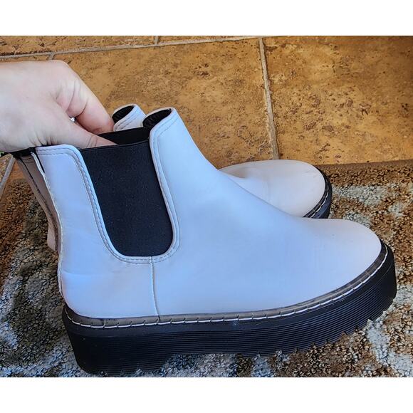 Doc Martens Chelsea Boots White - Picture 3 of 11